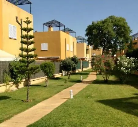 Bonito Adosado 3hab; 2bañ; Jardín; Piscina En Urbanización Tartessos Costa Ballena-cádiz *
