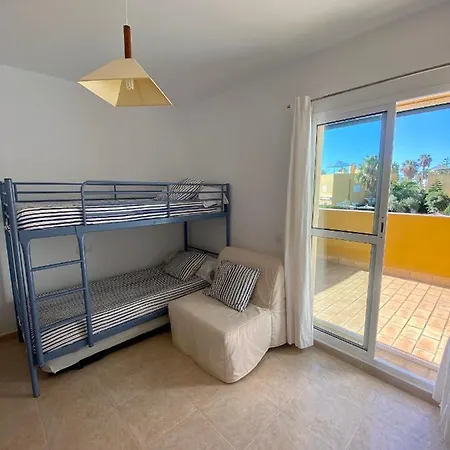 Сasa de vacaciones Bonito Adosado 3hab; 2bañ; Jardín; Piscina En Urbanización Tartessos Costa Ballena-cádiz Chipiona